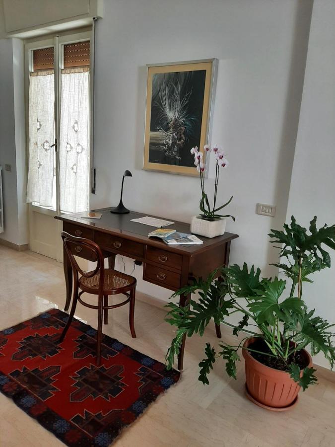 Interno13Bari Villa Buitenkant foto